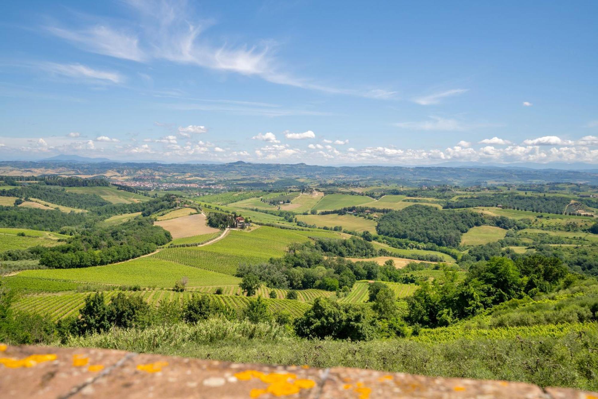 Aparthotel Casa Vacanze Con Piscina A San Gimignano Exteriér fotografie