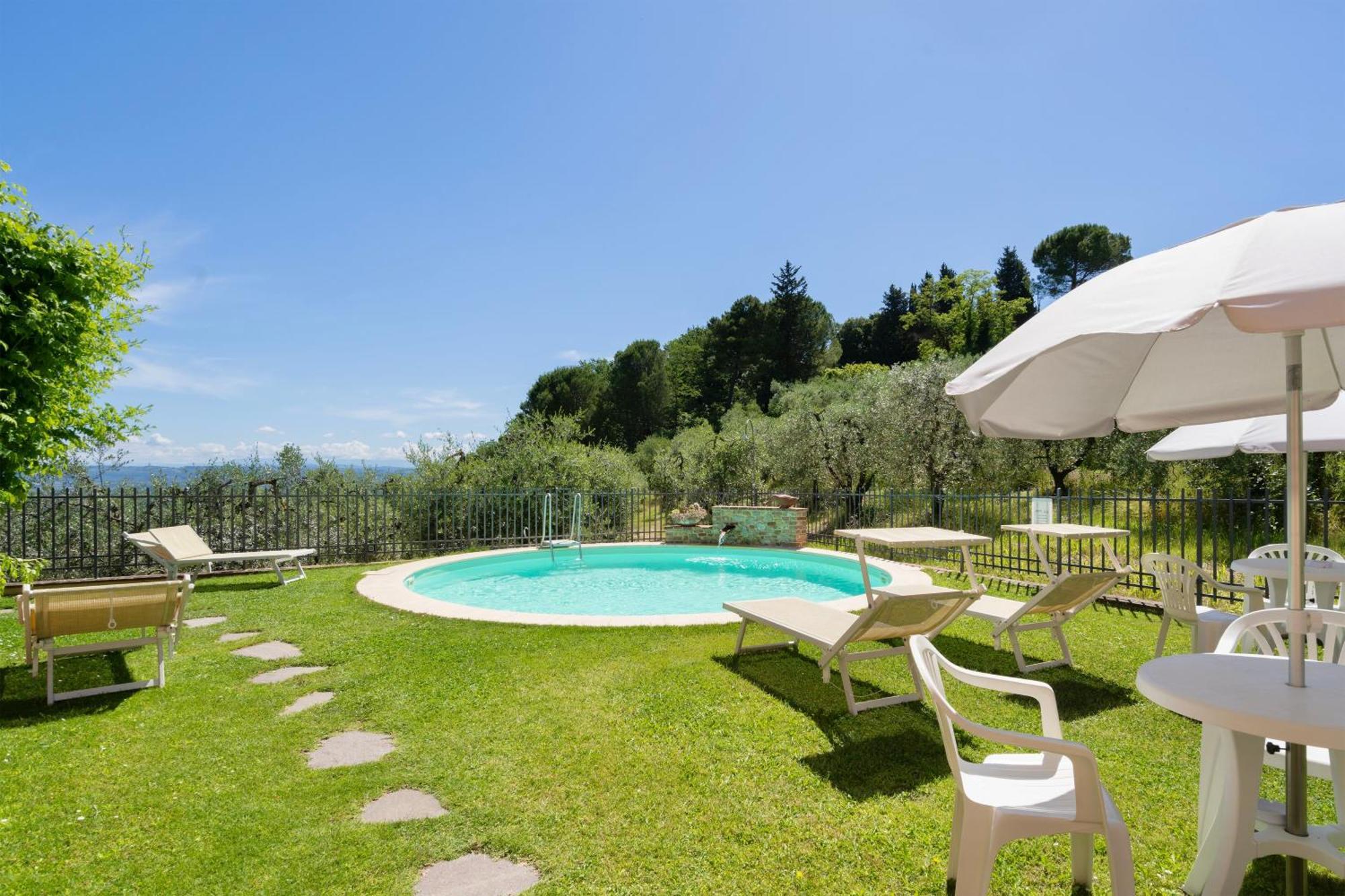 Aparthotel Casa Vacanze Con Piscina A San Gimignano Exteriér fotografie